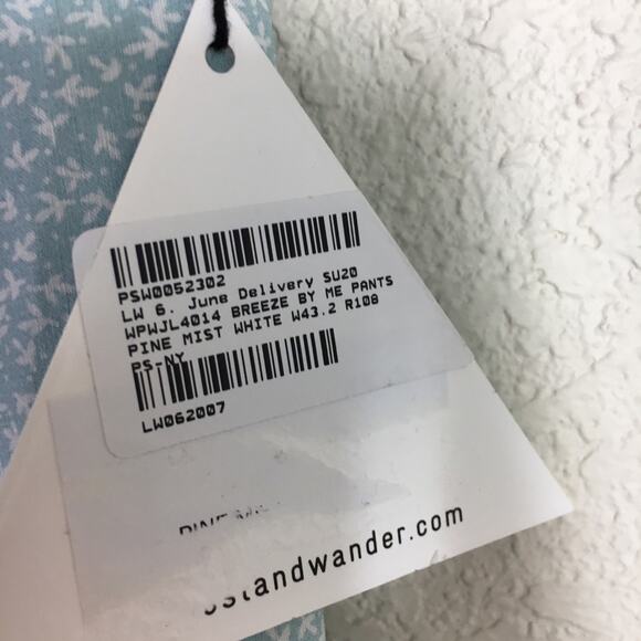 NWT LF | Lost + Wander blue floral wide leg pants Small - Picture 6 of 7